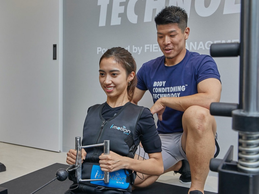 EMSトレーニングで劇的変化！ビフォーアフター03「週1～2回の